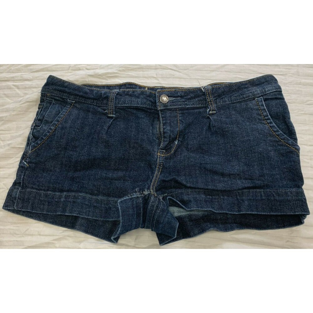 AMERICAN RAG CIE WOMENS JEANS SHORTS SIZE 13